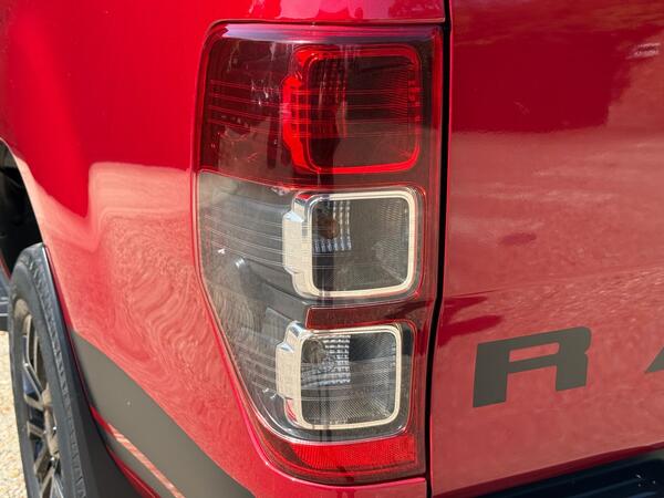 Ford Ranger 2.0 EcoBlue Stormtrak Pickup Double Cab 4dr Diesel Auto 4WD Euro 6 (s/s) (213 ps)