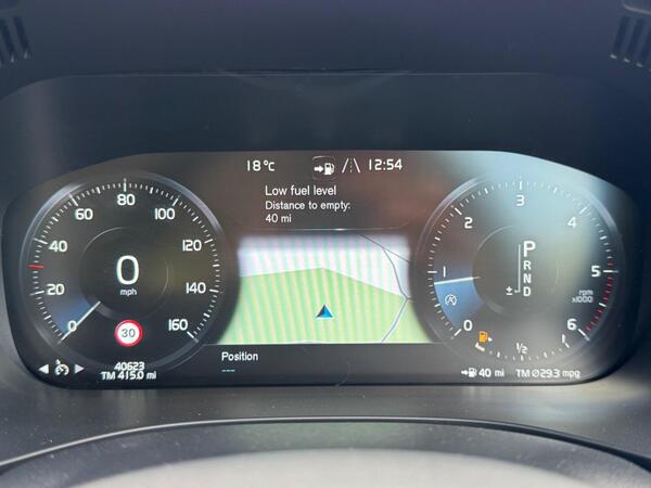 Volvo XC60 2.0 D4 Momentum Auto AWD Euro 6 (s/s) 5dr