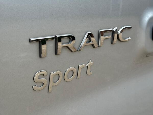 Renault Trafic 2.0 dCi Blue SL28 Sport L1 H1 Euro 6 (s/s) 5dr at 49th
