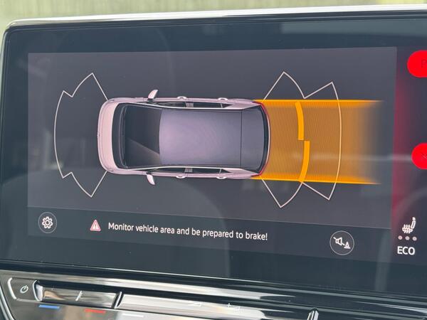 Volkswagen ID.3 Pro Performance 58kWh Style Auto 5dr at 30th