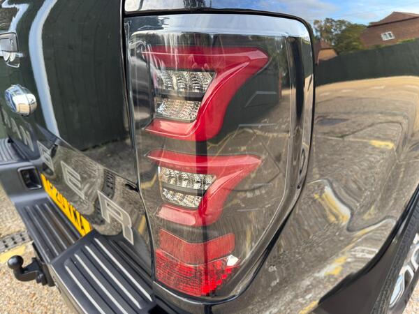 Ford Ranger 3.2 TDCi Wildtrak Auto 4WD Euro 6 (s/s) 4dr