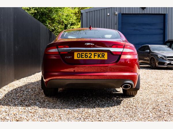 JAGUAR XF PREMIUM LUXURY D AUTO - Image 6