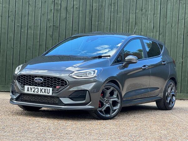 Ford Fiesta 1.5T EcoBoost ST-3 Euro 6 (s/s) 5dr at 6th