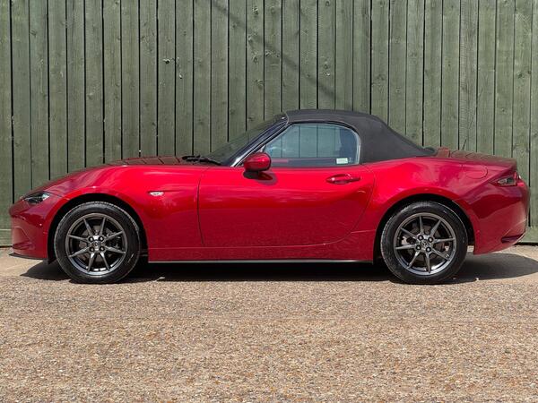 Mazda MX-5 1.5 SKYACTIV-G Sport Nav+ Euro 6 2dr at 11th