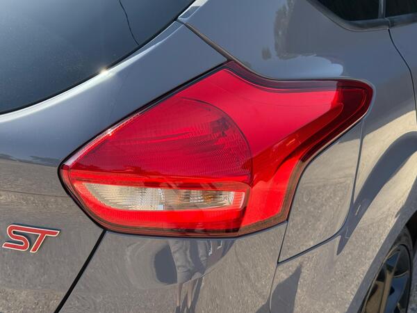 Ford Focus 2.0T EcoBoost ST-3 Euro 6 (s/s) 5dr