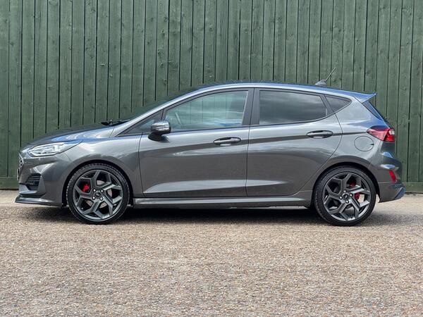Ford Fiesta 1.5T EcoBoost ST-3 Euro 6 (s/s) 5dr at 12th