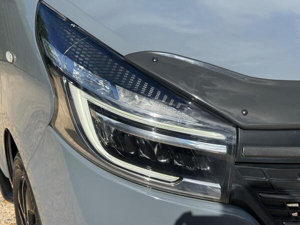 Renault Trafic 2.0 dCi ENERGY 28 Black Edition SWB Standard Roof Euro 6 (s/s) 5dr at 22th