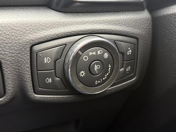 Ford Ranger 2.0 EcoBlue Wildtrak Auto 4WD Euro 6 (s/s) 4dr at 26th