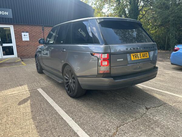 LAND ROVER RANGE ROVER A-BIOGRAPHY TDV6 A - Image 3