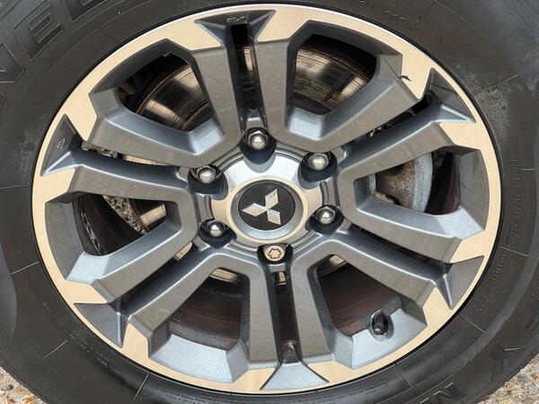 Mitsubishi L200 2.2 DI-D DC Barbarian Auto 4WD Euro 6 (s/s) 4dr at 55th