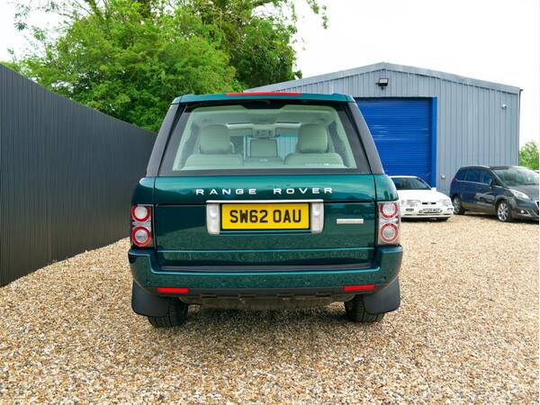 LAND ROVER RANGE ROVER WESTMINSTER TDV8 A - Image 8