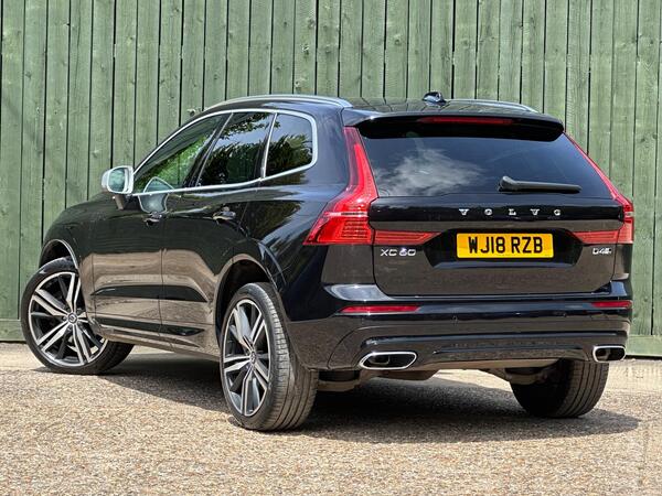 Volvo XC60 2.0 D4 R-Design Pro Auto AWD Euro 6 (s/s) 5dr at 10th