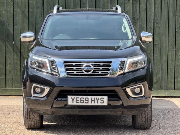Nissan Navara 2.3 dCi Tekna 4WD Euro 6 (s/s) 4dr at 3th