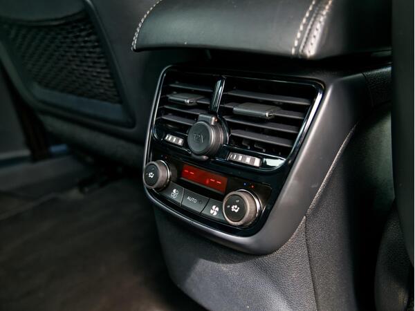 PEUGEOT 508 GT HDI AUTO - Image 31