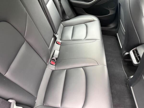 Tesla Model 3 (Dual Motor) Long Range Auto 4WDE 4dr at 27th