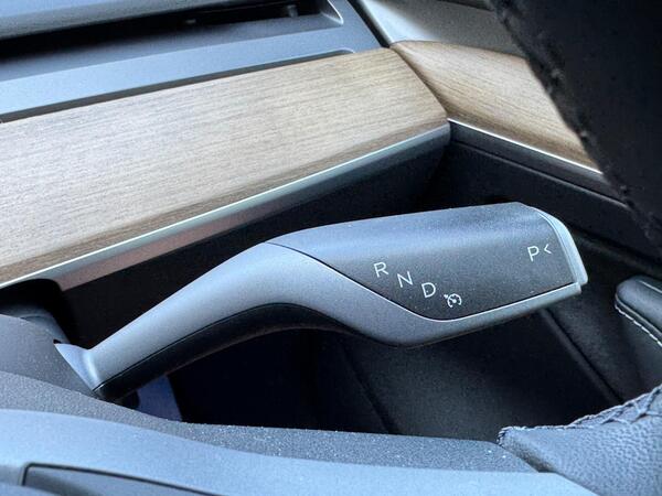 Tesla Model 3 (Dual Motor) Long Range Auto 4WDE 4dr at 24th