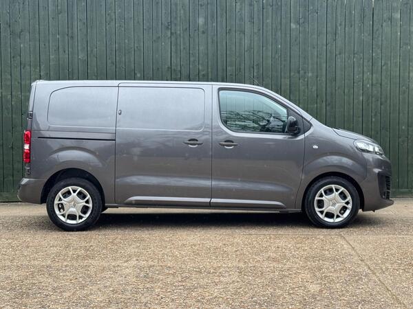 Citroen Dispatch 2.0 BlueHDi 1400 Driver Edition M FWD 2 Euro 6 (s/s) 6dr
