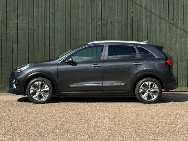 Kia Niro 64kWh 4+ Auto 5dr