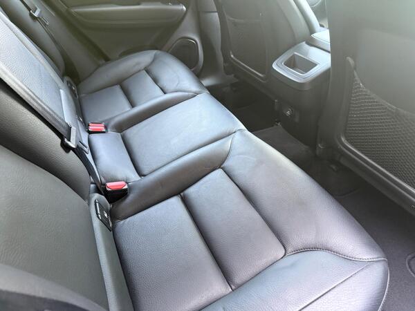 Volvo XC60 2.0 D4 Momentum Auto Euro 6 (s/s) 5dr at 20th