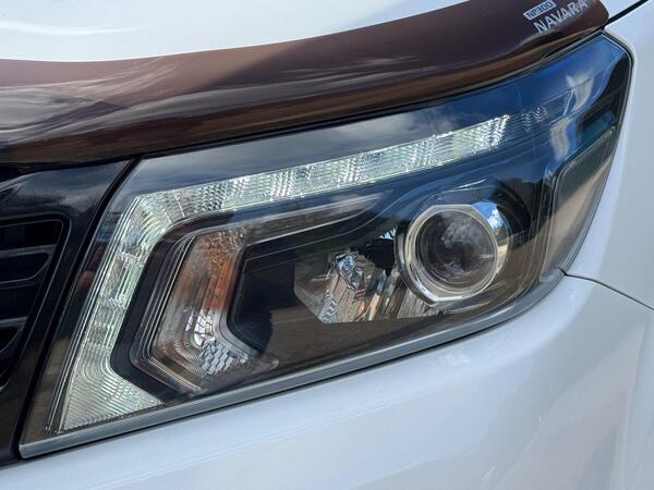 Nissan Navara 2.3 dCi Tekna Auto 4WD Euro 6 4dr at 39th
