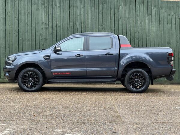 Ford Ranger 2.0 EcoBlue Thunder Pickup Double Cab 4dr Diesel Auto 4WD Euro 6 (s/s) (213 ps) at 9th
