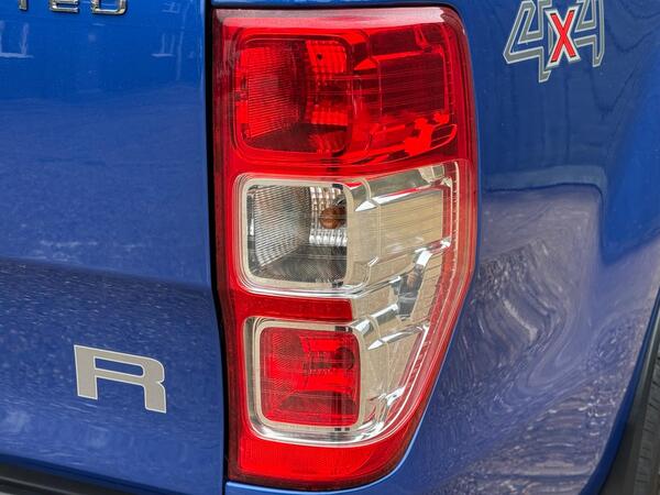 Ford Ranger 2.2 TDCi Limited Durashift 4WD Euro 5 4dr at 52th