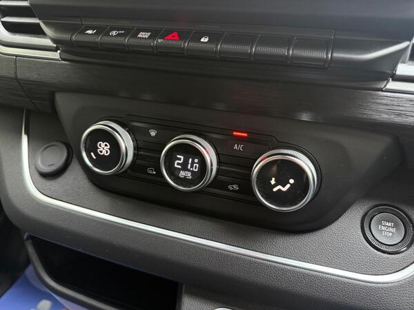 Renault Trafic 2.0 dCi Blue SL28 Sport+ EDC L1 H1 Euro 6 (s/s) 5dr at 19th