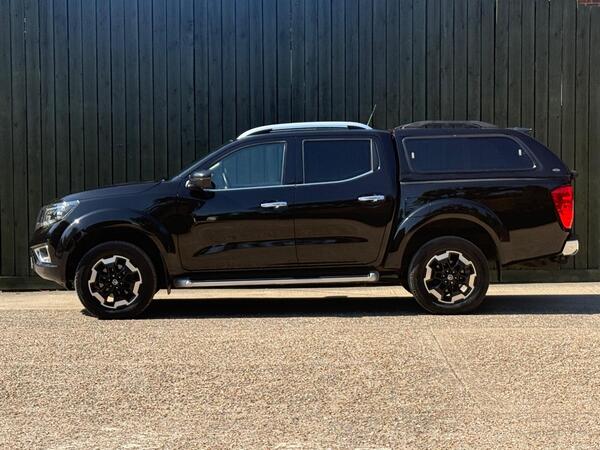 Nissan Navara 2.3 dCi Tekna 4WD Euro 6 (s/s) 4dr at 7th