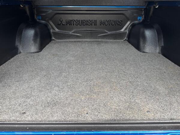Mitsubishi L200 2.4 DI-D DC Barbarian Auto 4WD Euro 6 4dr