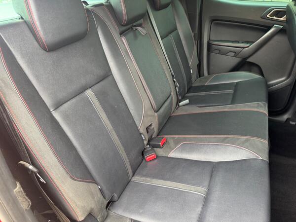 Ford Ranger 2.0 EcoBlue Stormtrak Pickup Double Cab 4dr Diesel Auto 4WD Euro 6 (s/s) (213 ps) at 30th