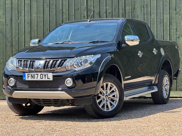 Mitsubishi L200 2.4 DI-D DC Barbarian 4WD Euro 6 4dr at 6th