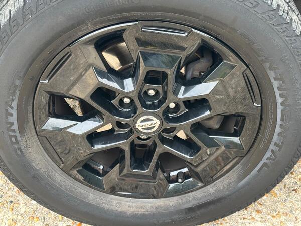 Nissan Navara 2.3 dCi N-Guard Auto 4WD Euro 6 4dr at 52th