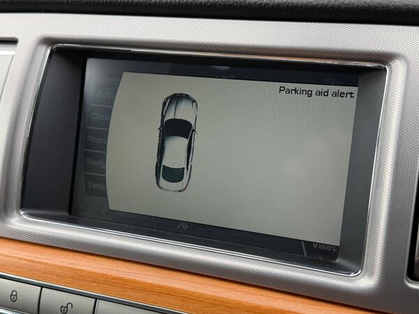 Jaguar XF 3.0 V6 Luxury Auto Euro 4 4dr