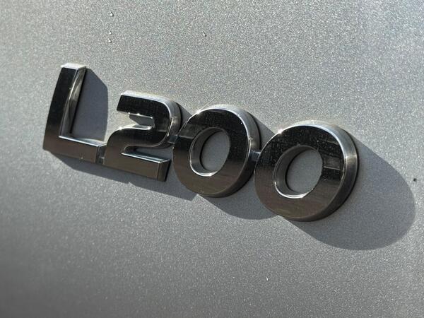 Mitsubishi L200 2.4 DI-D DC Barbarian 4WD Euro 6 4dr at 46th