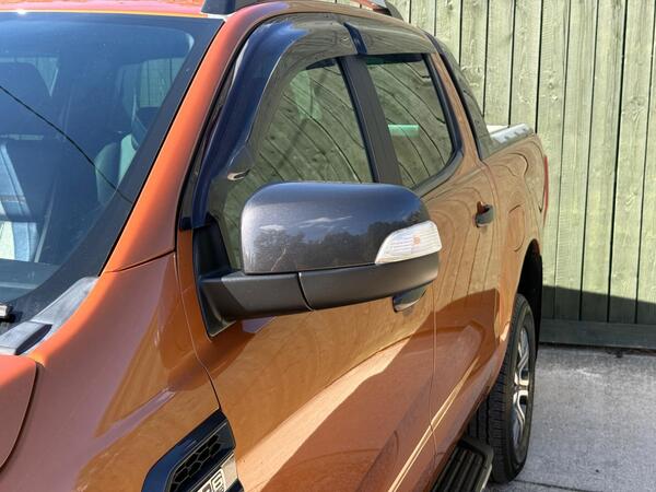 Ford Ranger 3.2 TDCi Wildtrak Auto 4WD Euro 6 (s/s) 4dr at 31th