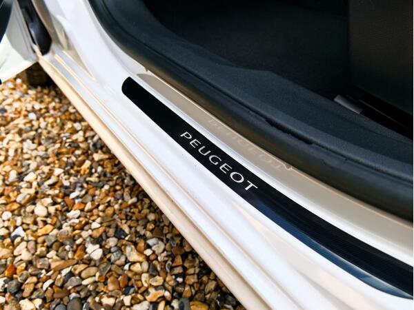 PEUGEOT 508 GT HDI AUTO - Image 16