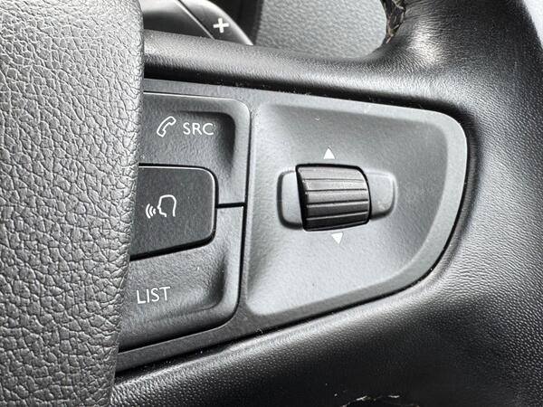 Vauxhall Vivaro 2.0 Turbo D 3100 Prime Auto L1 H1 Euro 6 (s/s) 6dr