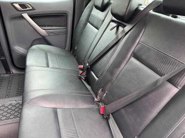 Ford Ranger 2.2 TDCi Limited 1 Auto 4WD Euro 5 4dr