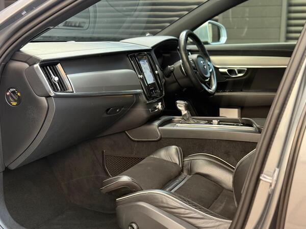 Volvo S90 2.0 D4 R-Design Auto Euro 6 (s/s) 4dr - Image 3