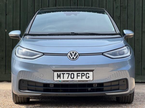 Volkswagen ID.3 Pro Performance 58kWh Style Auto 5dr at 3th