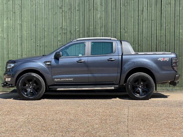 Ford Ranger 3.2 TDCi Wildtrak Auto 4WD Euro 5 4dr at 9th