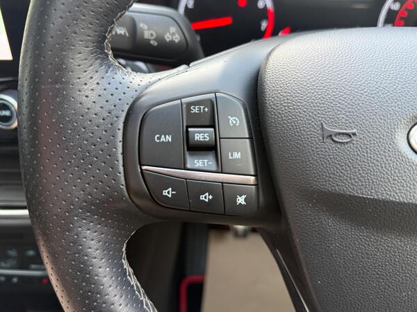 Ford Fiesta 1.5T EcoBoost ST-3 Euro 6 5dr at 31th