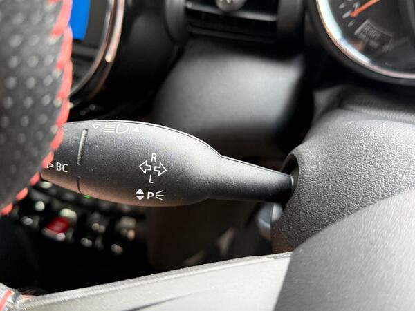 MINI Hatch 1.5 Cooper Sport Steptronic Euro 6 (s/s) 3dr