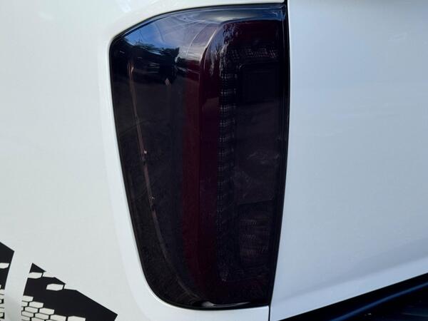 Nissan Navara 2.3 dCi N-Guard 4WD Euro 6 (s/s) 4dr at 49th