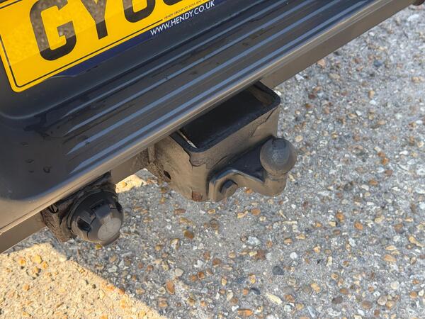 Ford Ranger 3.2 TDCi Wildtrak Auto 4WD Euro 5 4dr at 46th
