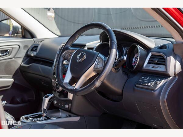 SSANGYONG TIVOLI ELX TD AUTO - Image 10