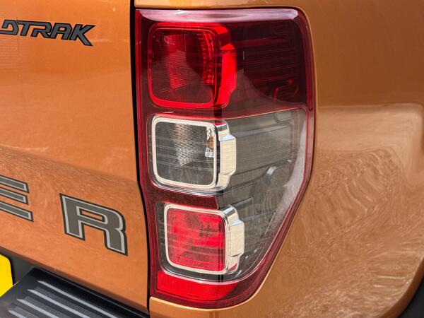 Ford Ranger 3.2 TDCi Wildtrak Auto 4WD Euro 6 (s/s) 4dr