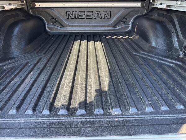 Nissan Navara 2.3 dCi N-Guard Auto 4WD Euro 6 4dr at 48th