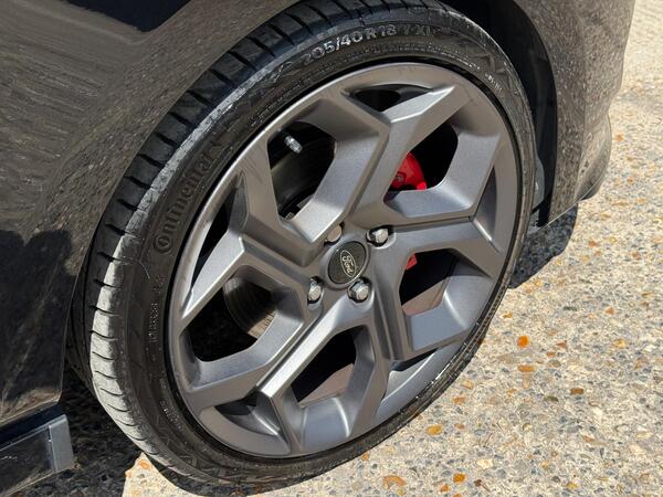 Ford Fiesta 1.5T EcoBoost ST-3 Euro 6 (s/s) 5dr at 30th