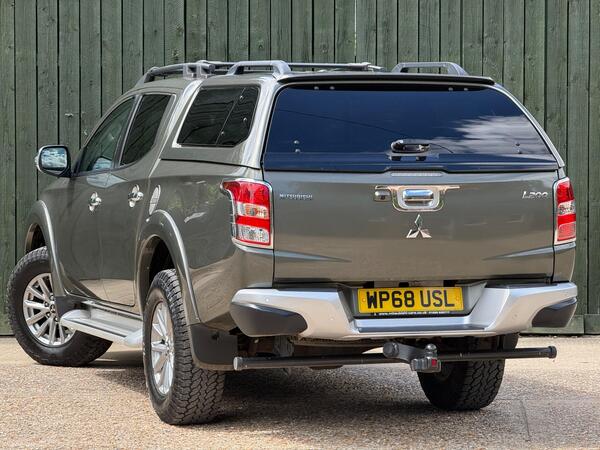 Mitsubishi L200 2.4 DI-D DC Barbarian Pickup Double Cab 4dr Diesel Auto 4WD Euro 6 (178 ps) at 14th